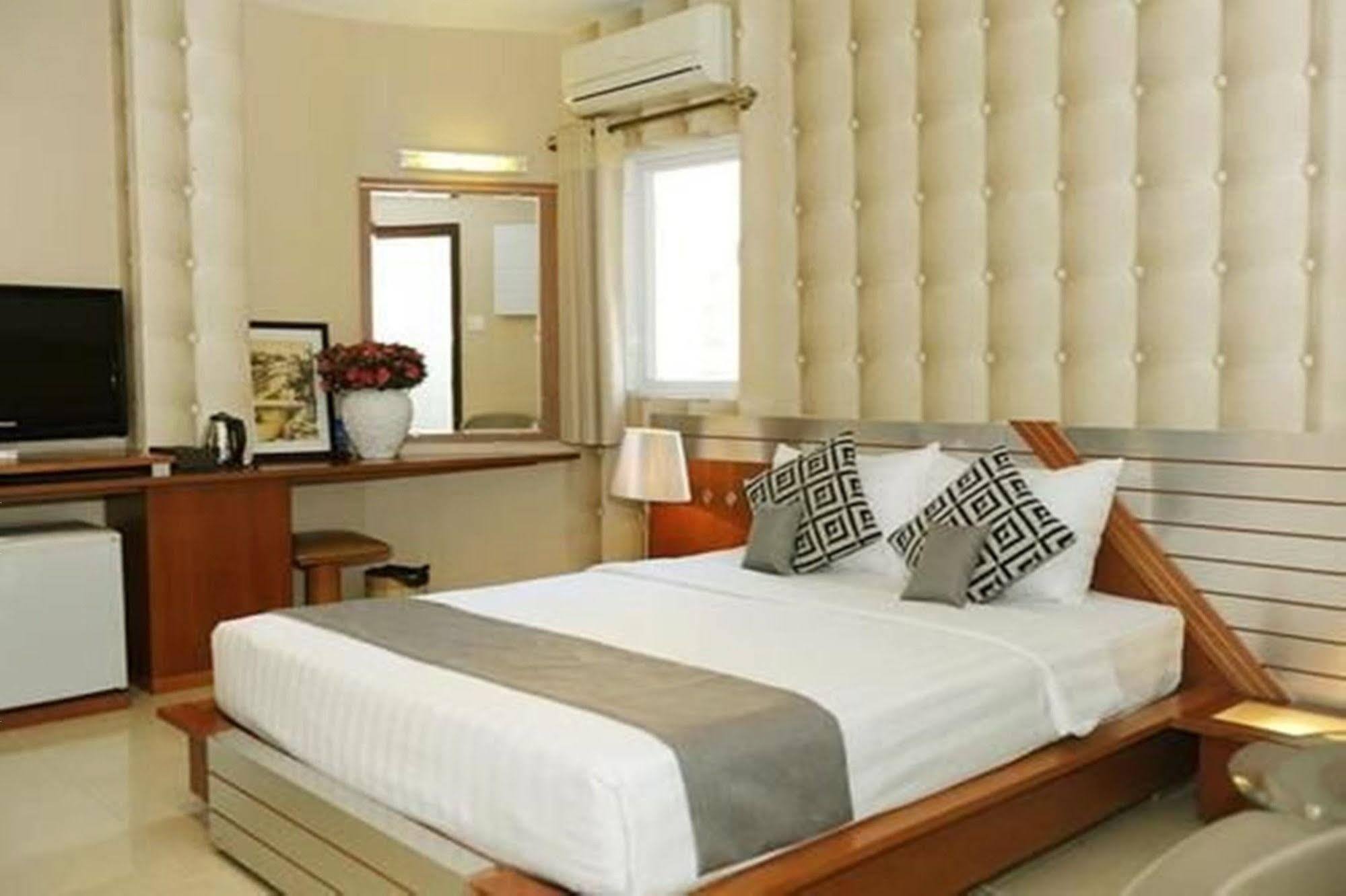 Thuy Sakura Hotel & Serviced Apartment Ho Si Minh-város Kültér fotó